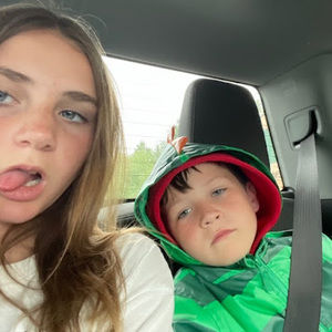 Meet your Posher, Riley